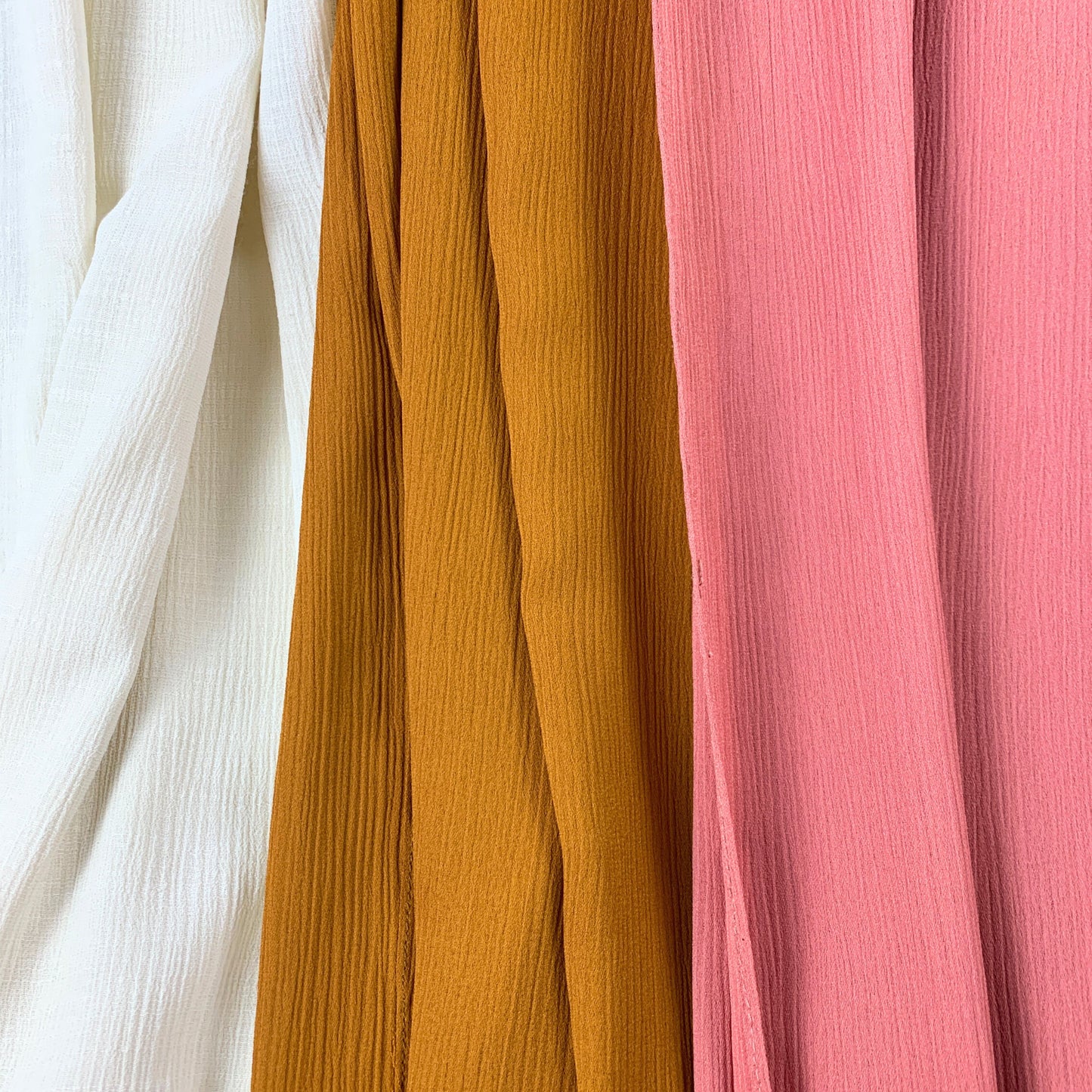 Crinkle Hijab – Dusty Salmon Pink | Soft, Lightweight, Non-Slip & Premium Quality