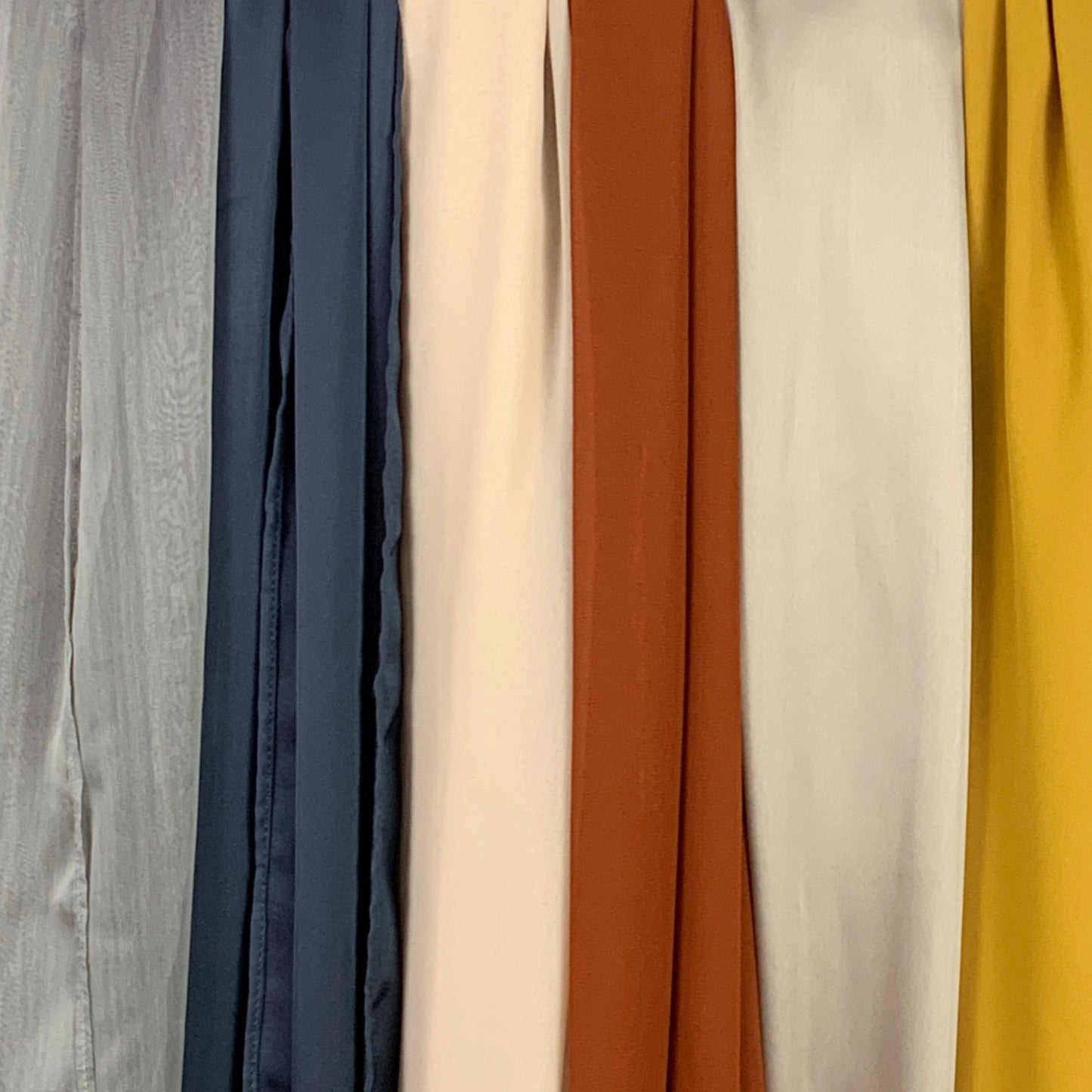 Crinkle Silk Hijab – Taupe Gray | Soft, Lightweight, Non-Slip & Premium Quality
